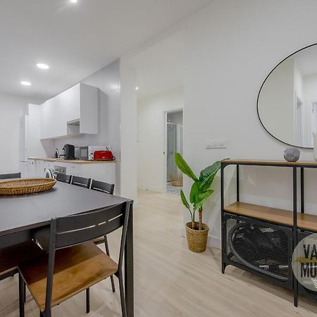 מדריד Spacious New Apartment Para 7 En La Plaza De Tirso De Molina מראה חיצוני תמונה