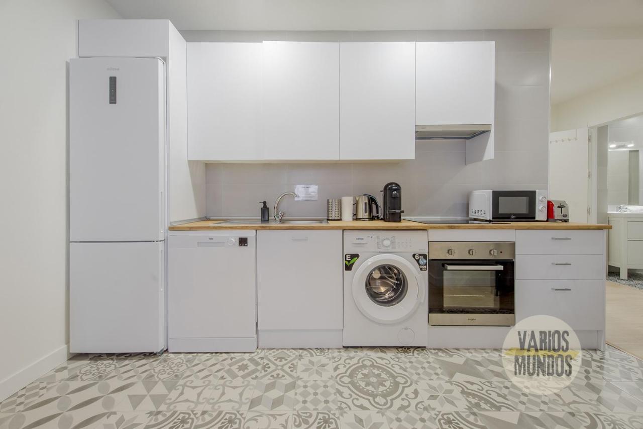 מדריד Spacious New Apartment Para 7 En La Plaza De Tirso De Molina מראה חיצוני תמונה
