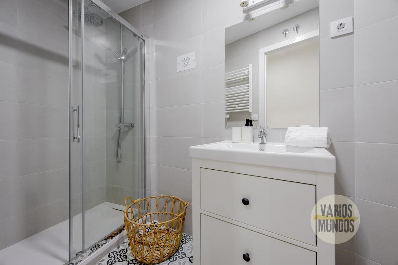 מדריד Spacious New Apartment Para 7 En La Plaza De Tirso De Molina מראה חיצוני תמונה