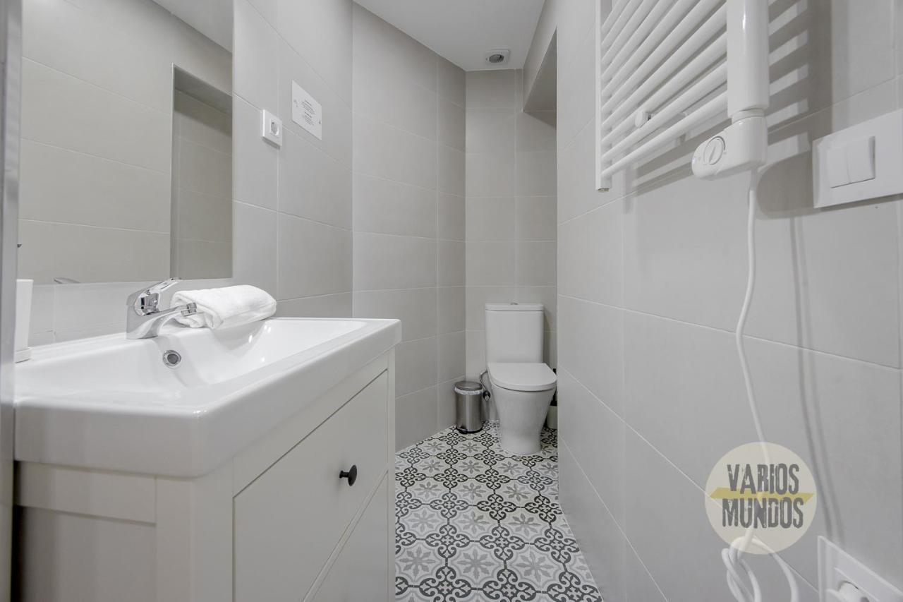 מדריד Spacious New Apartment Para 7 En La Plaza De Tirso De Molina מראה חיצוני תמונה